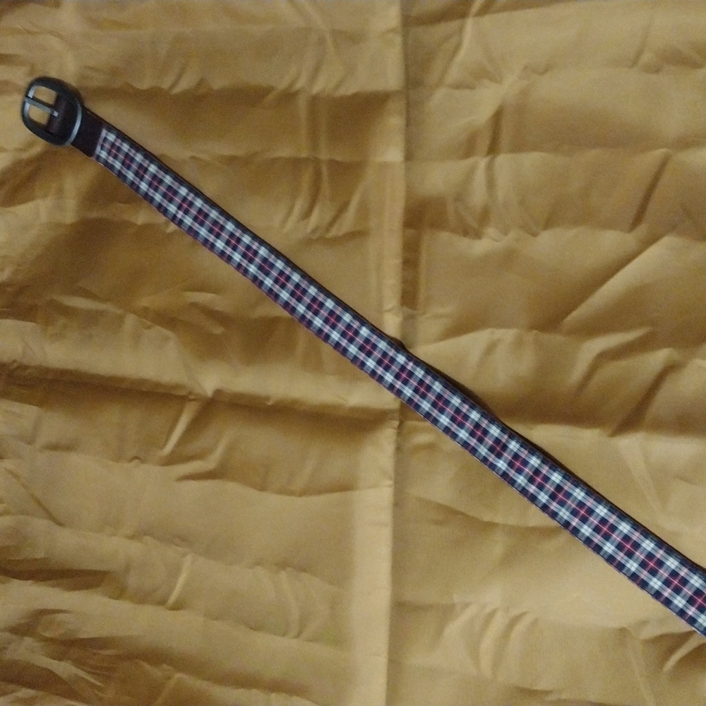 American Eagle reversible belt, plaid and other side leather